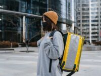 Доставка еды — иллюстрация