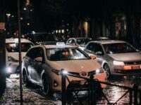 Таксі та трансфер — ілюстрація